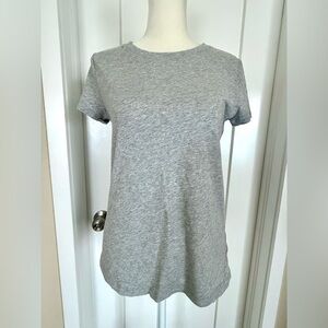 Athleta Organic Daily Crew Tee XS – Grey Heather, 100% Cotton, Short Sleeve